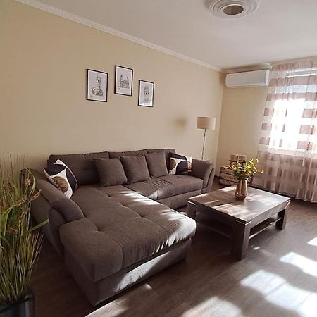 Szilfak City Apartman Hajdúszoboszló Εξωτερικό φωτογραφία