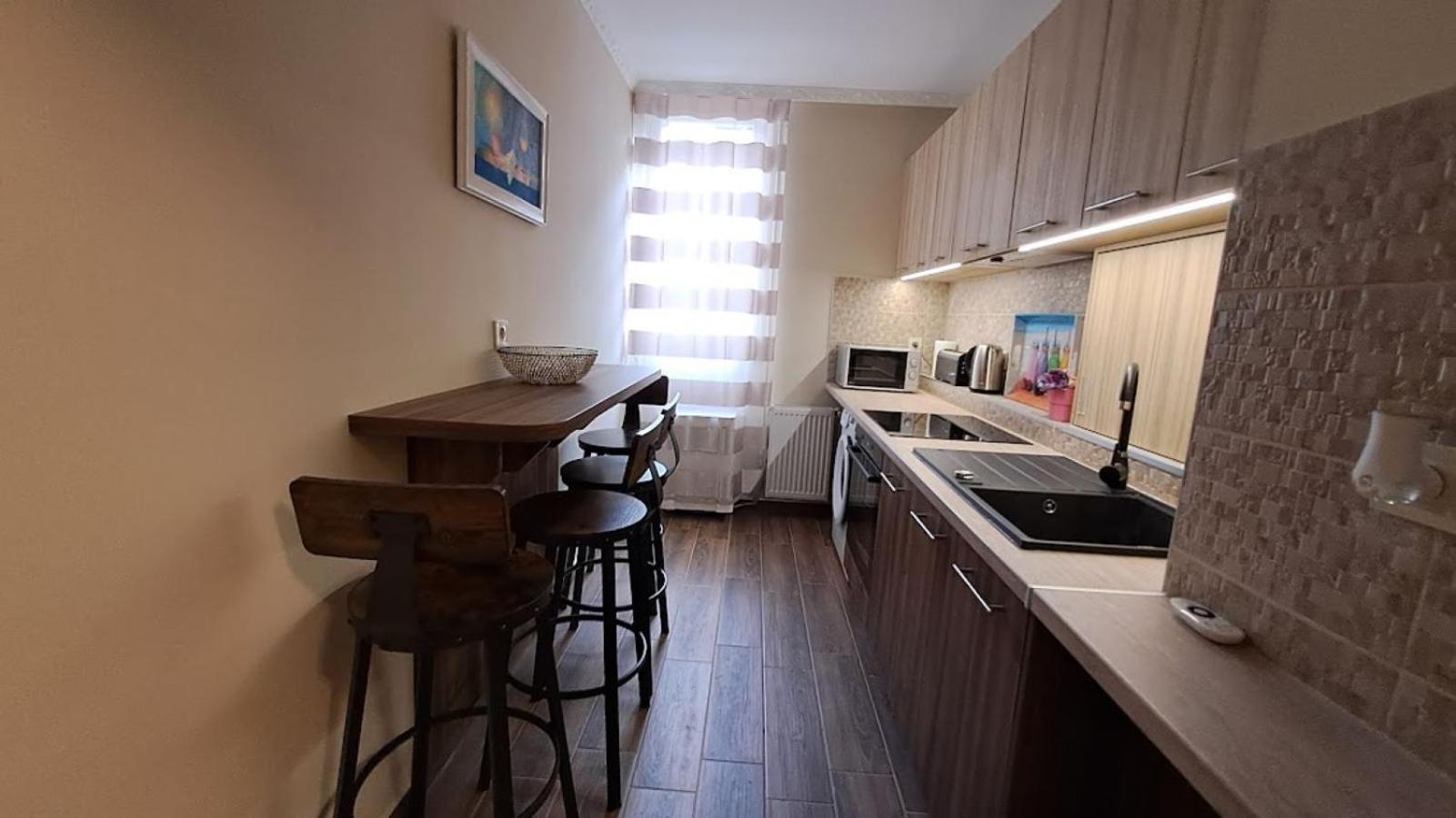 Szilfak City Apartman Hajdúszoboszló Εξωτερικό φωτογραφία