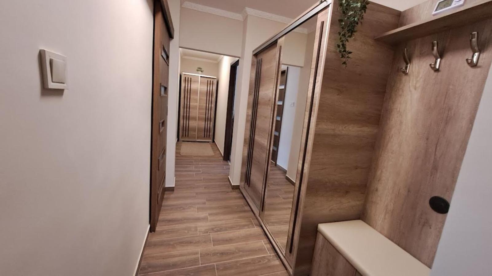 Szilfak City Apartman Hajdúszoboszló Εξωτερικό φωτογραφία